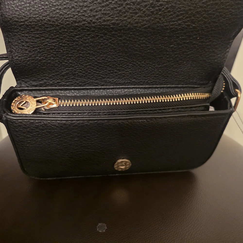 NWT Valentino Orlandi Black Crossbody Bag - Picture 7 of 9
